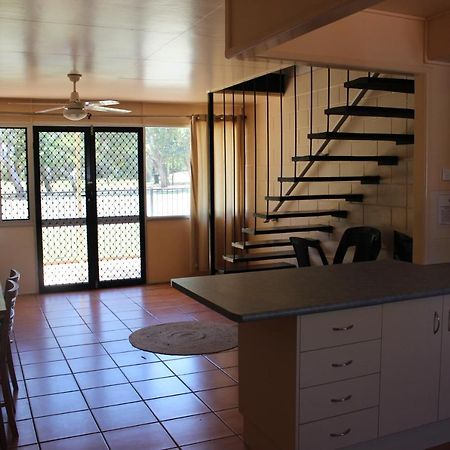 Pippies Beachhouse Backpackers Rainbow Beach Eksteriør bilde